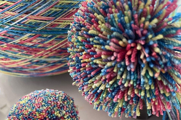 Seamless Color, Seamless Production: Space-Dye Heat-Set System